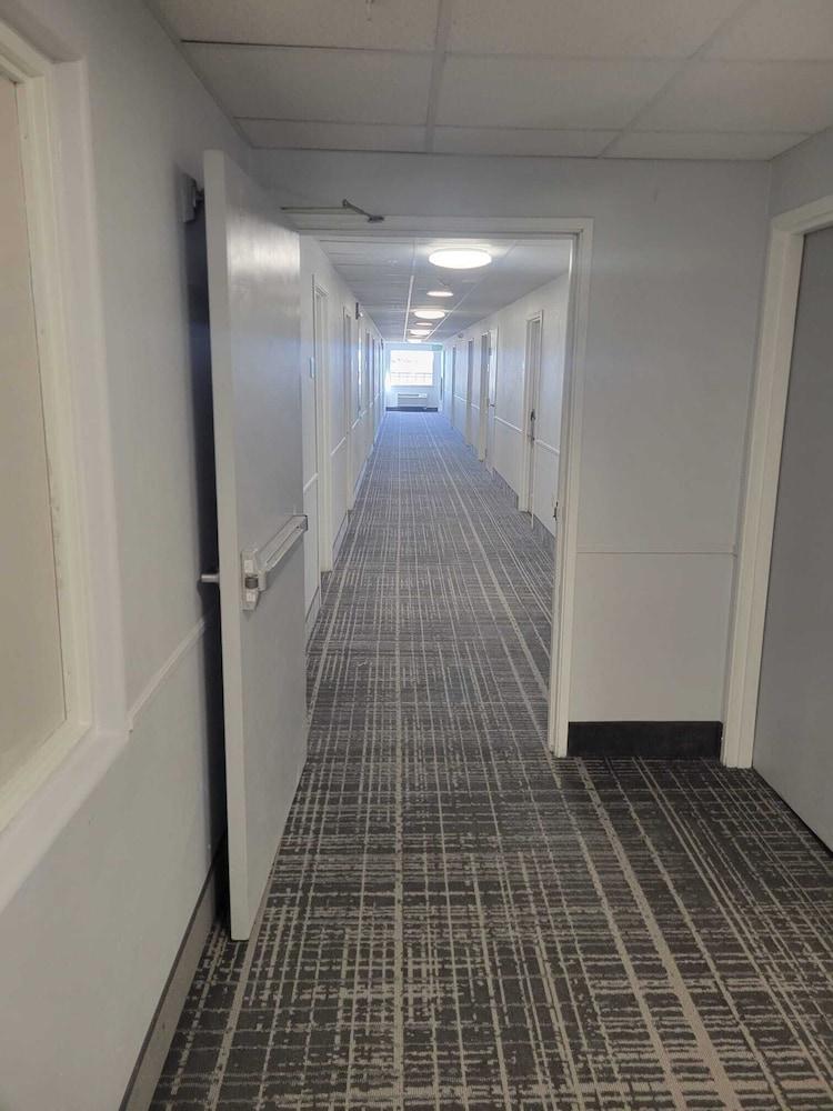 Greentree Denver Tech Center 2*